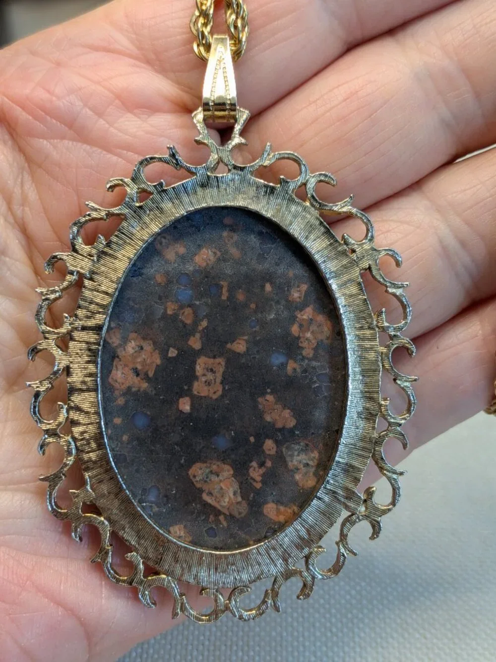 Gold‑Tone Rope Chain Necklace with Llanite Cabochon Pendant